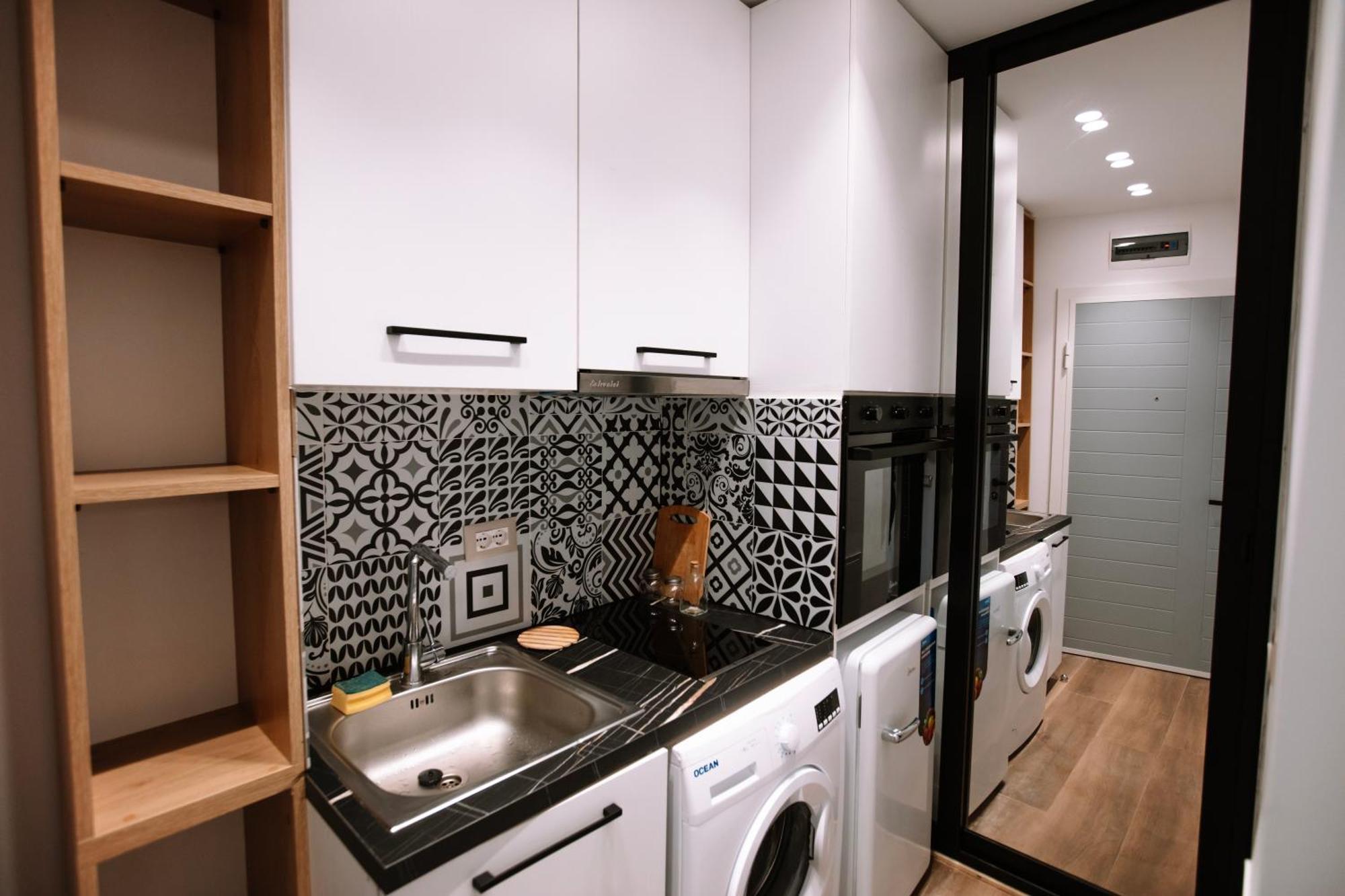 Barrikada Str Modern Apartments - The Nest Tirana Zewnętrze zdjęcie