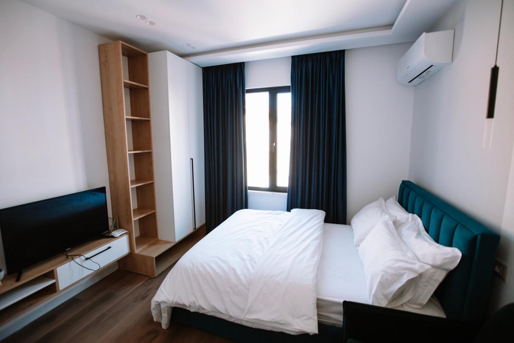 Barrikada Str Modern Apartments - The Nest Tirana Zewnętrze zdjęcie