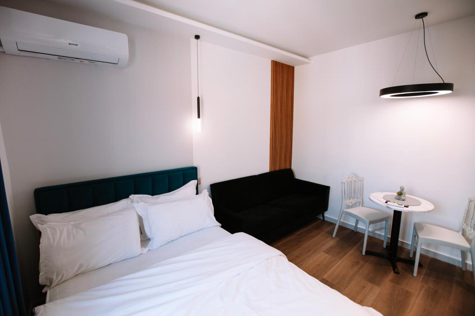 Barrikada Str Modern Apartments - The Nest Tirana Zewnętrze zdjęcie