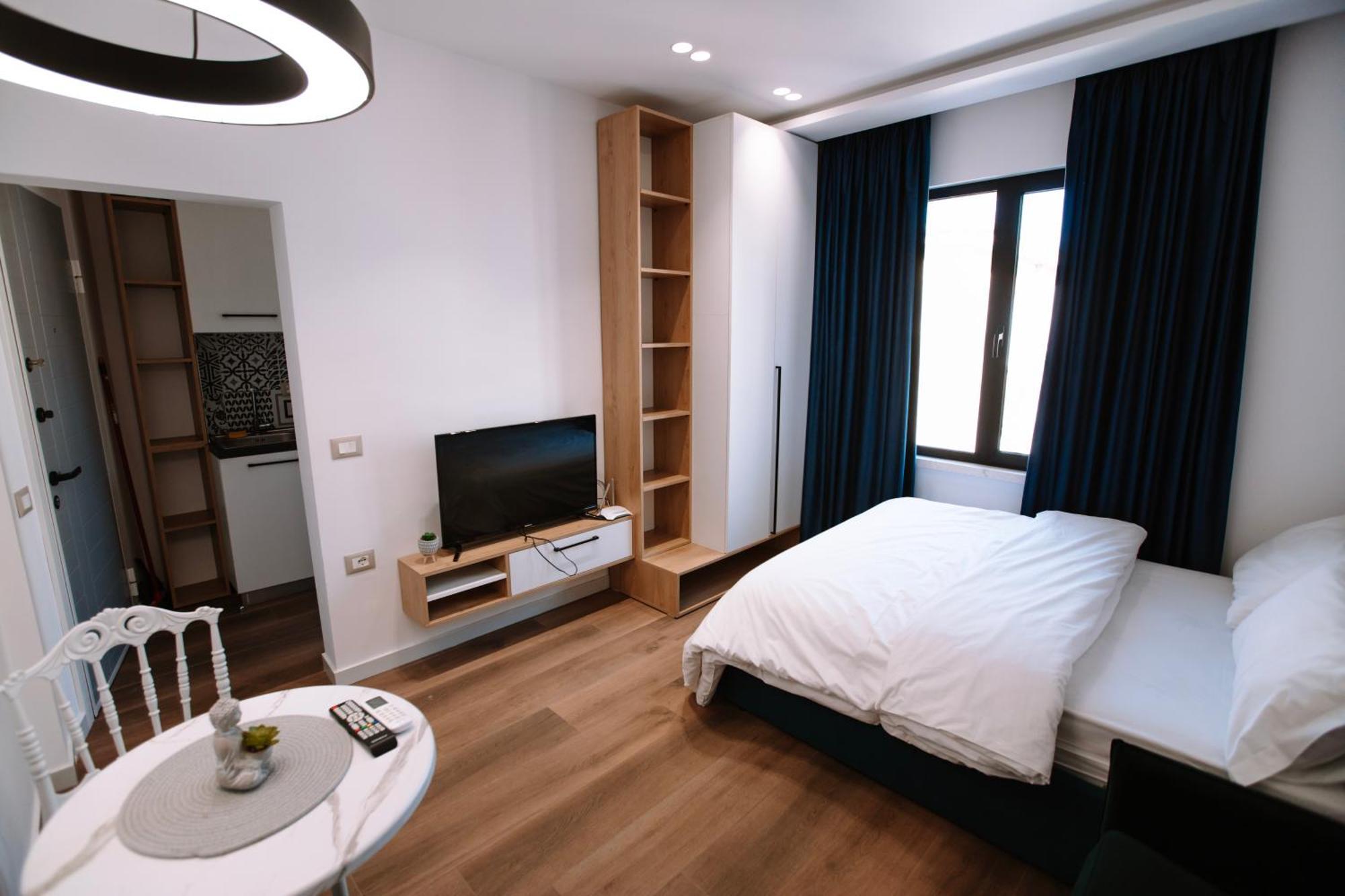 Barrikada Str Modern Apartments - The Nest Tirana Zewnętrze zdjęcie